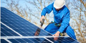 Installation Maintenance Panneaux Solaires Photovoltaïques à Lubret-Saint-Luc